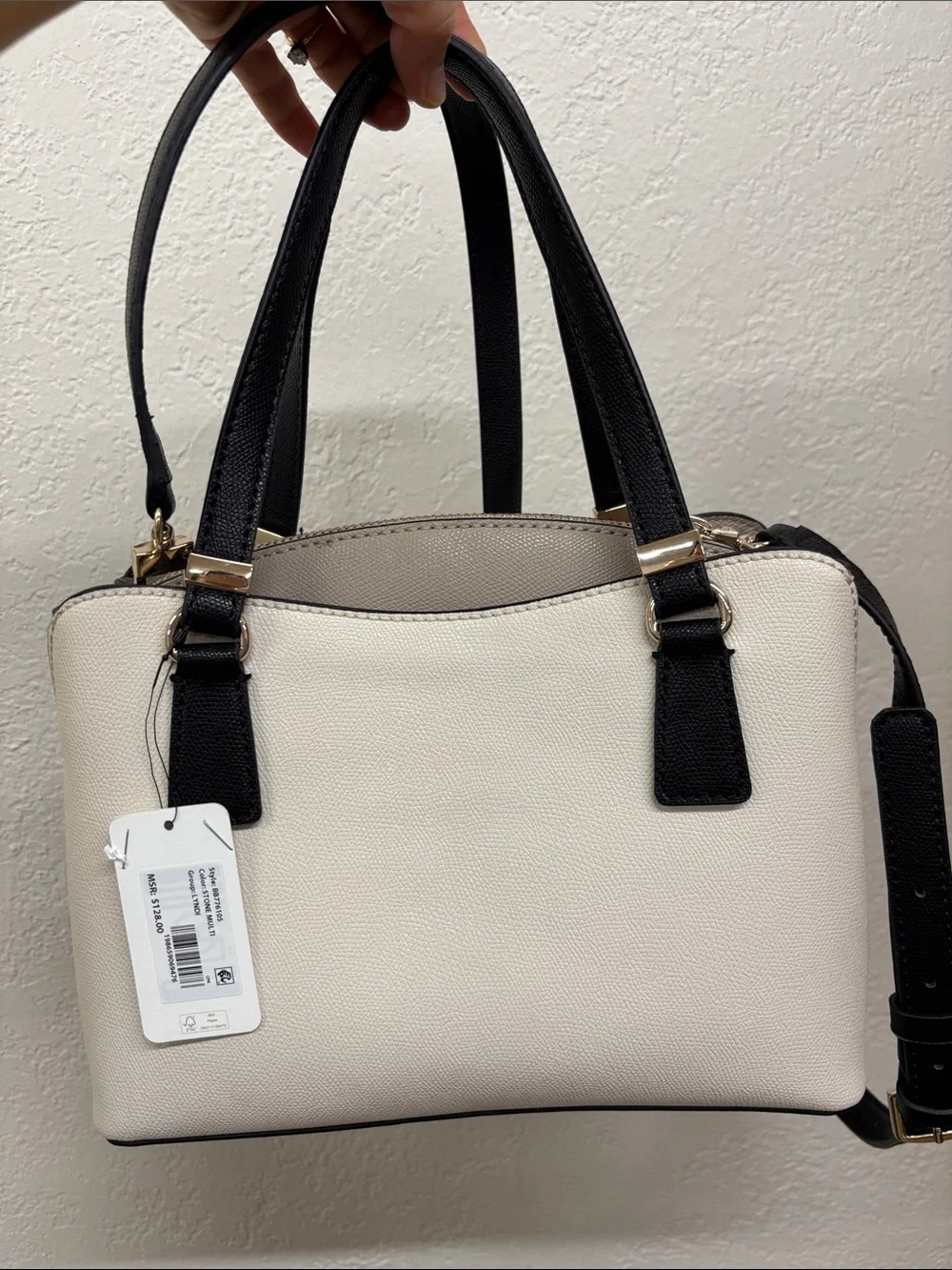 GUESS lyndi small girlfriend satchel bag cream beige